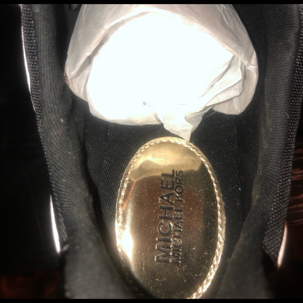 Stylish Michael Kors Liv sporty sneakers size 8 - Picture 10 of 11